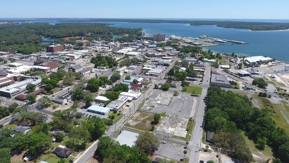 More Photos Of 733 Mulberry Ave, Panama City Unknown For Lease