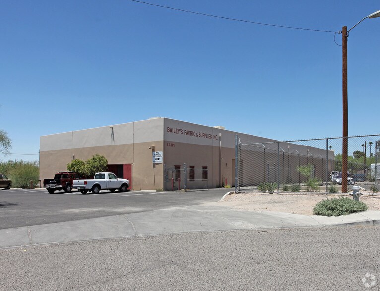 Primary Photo Of 1401 N Bailey Ln, Tucson Showroom For Sale