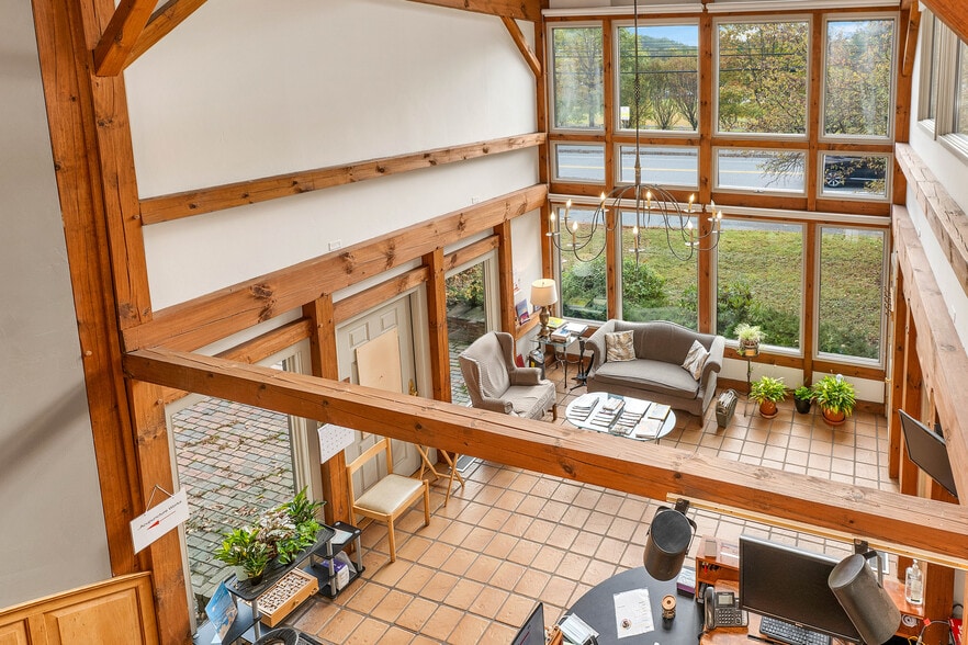 More Photos Of 68 Lyme Rd, Hanover Office Residential For Sale