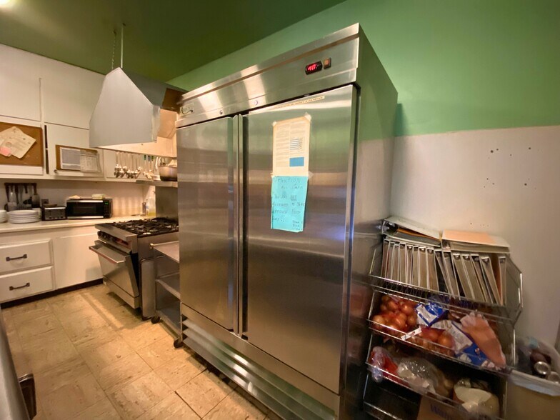 More Photos Of 4 Washington Park, Oxford Healthcare For Sale