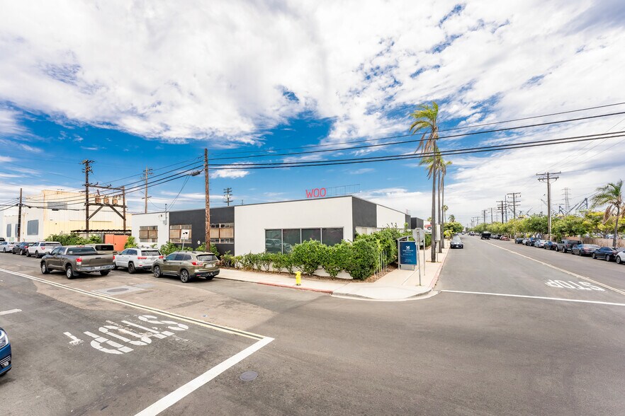 More Photos Of 2212 Main St, San Diego Industrial For Lease