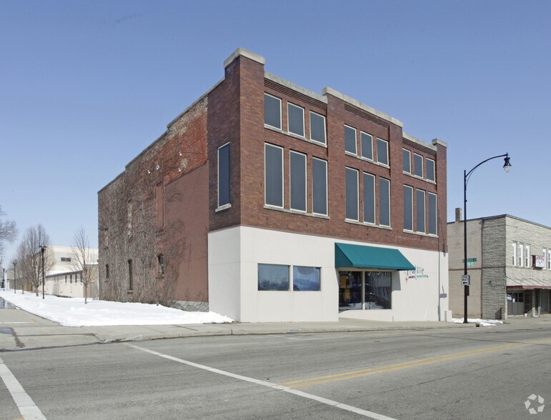 Primary Photo Of 205 W Grand Ave, Beloit Freestanding For Sale