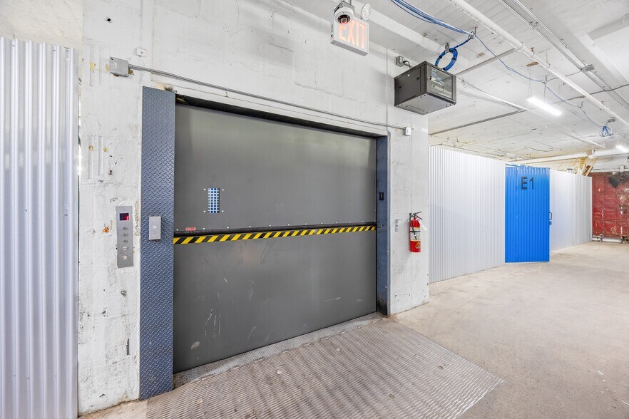 More Photos Of 184-10-184-60 Jamaica Ave, Jamaica Manufacturing For Lease