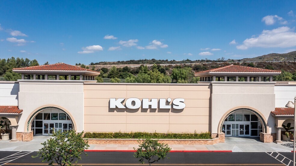 More Photos Of 800-888 New Los Angeles Ave, Moorpark Unknown For Lease