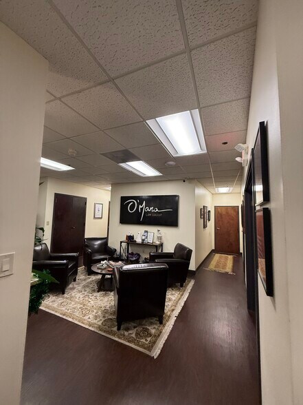 More Photos Of 221 NE Ivanhoe Blvd, Orlando Loft Creative Space For Lease