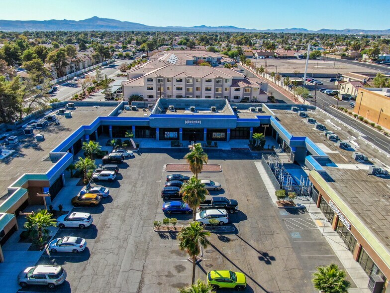 More Photos Of 3075 E Flamingo Rd, Las Vegas General Retail For Sale