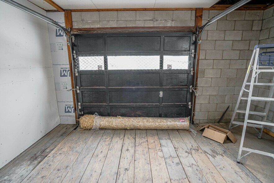 More Photos Of 2324 Vermillion St, Hastings Freestanding For Sale