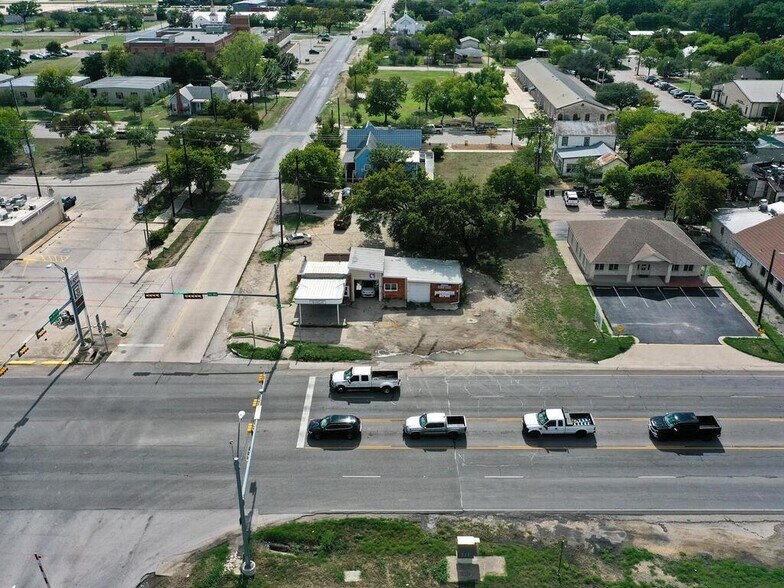 Primary Photo Of 101 N Highway 183, Leander Freestanding For Sale