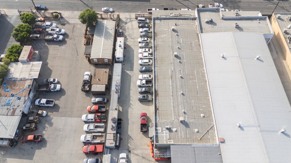 More Photos Of 661 Arroyo St, San Fernando Manufacturing For Lease