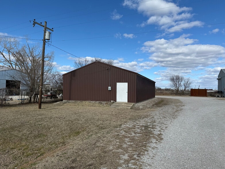 More Photos Of 4333 W 21st St S, Tulsa Warehouse For Sale