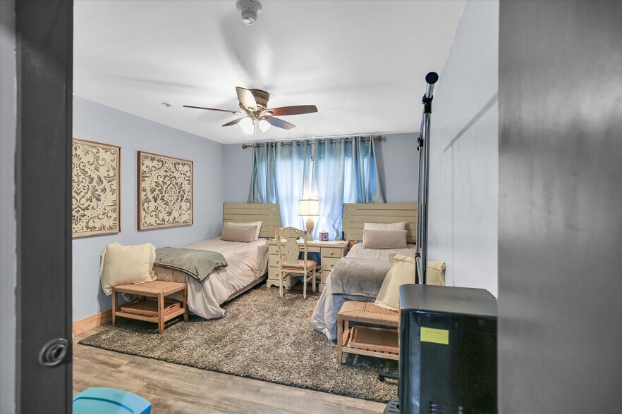 More Photos Of 808 N 3rd St, Saint Joseph Apartments For Sale