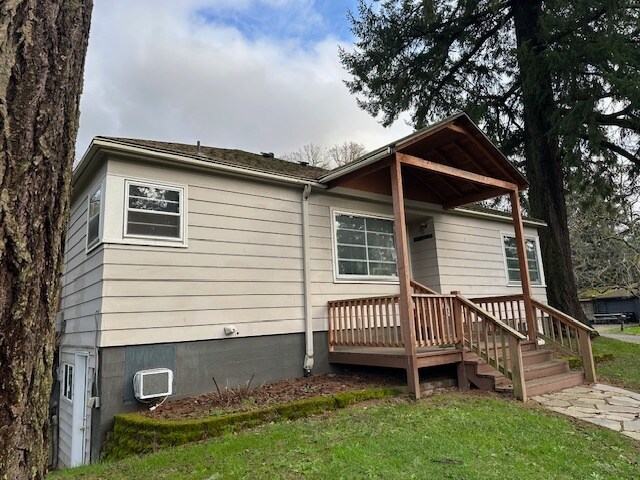 Primary Photo Of 11600 SW 69th Ave, Portland Specialty For Sale