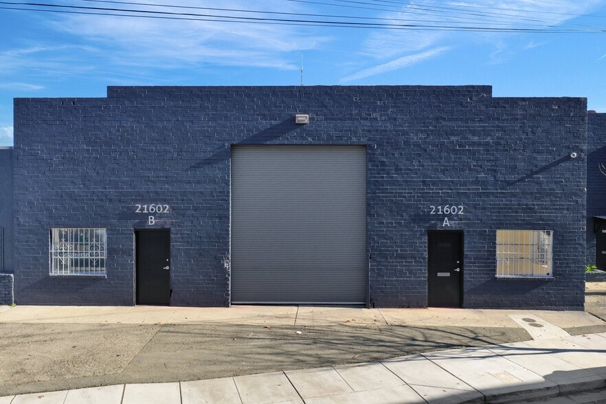 More Photos Of 21602-21612 Western Blvd, Hayward Service For Lease