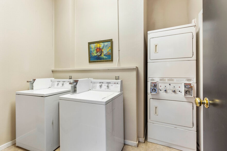 More Photos Of 410 Franklin St SE, Olympia Apartments For Sale