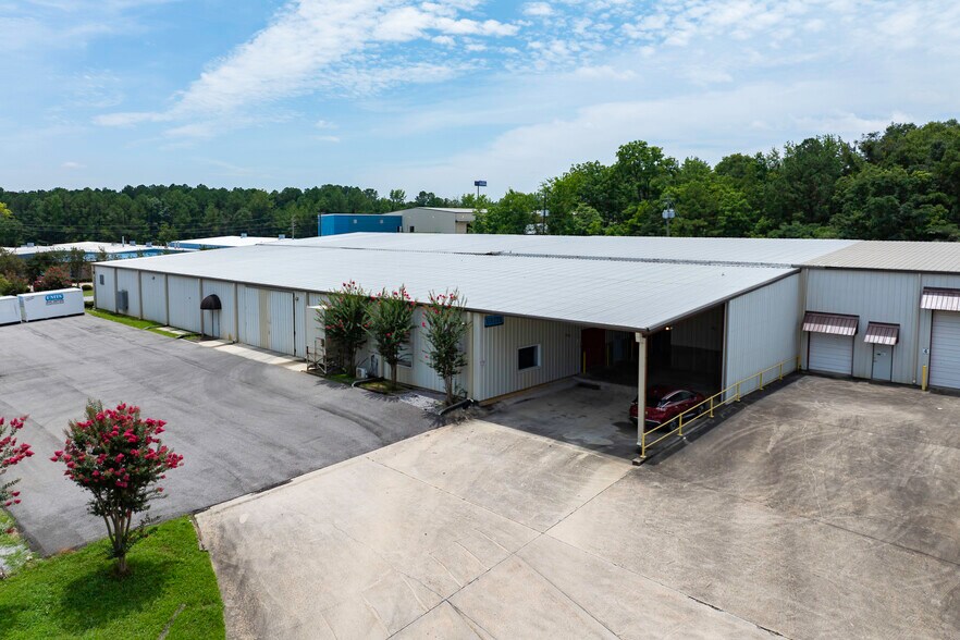 More Photos Of 100 Airpark Industrial Rd, Alabaster Warehouse For Sale