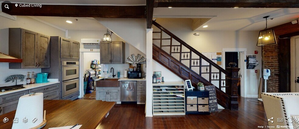 More Photos Of 924 E 8th St, Chattanooga Dormitory For Sale