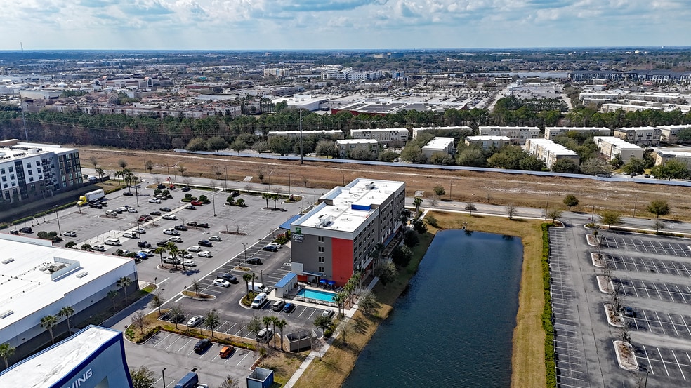 More Photos Of 10573 Brightman Blvd, Jacksonville Hotel For Sale