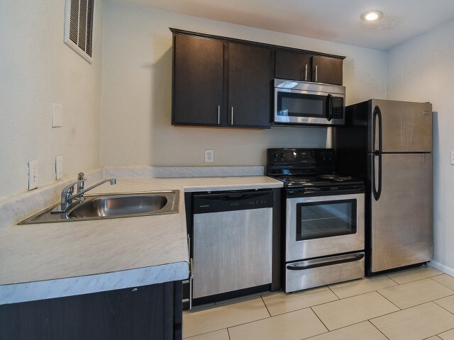 More Photos Of 4929 Reiger Ave, Dallas Apartments For Sale