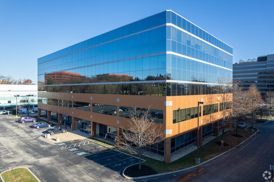 More Photos Of 40 Monument Rd, Bala Cynwyd Office For Lease
