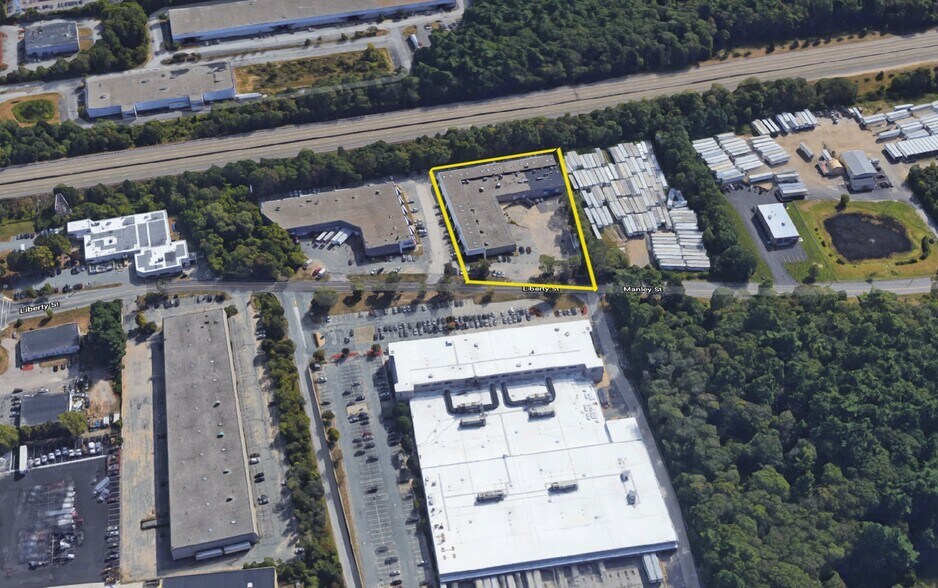 More Photos Of 244 Liberty St, Brockton Warehouse For Lease