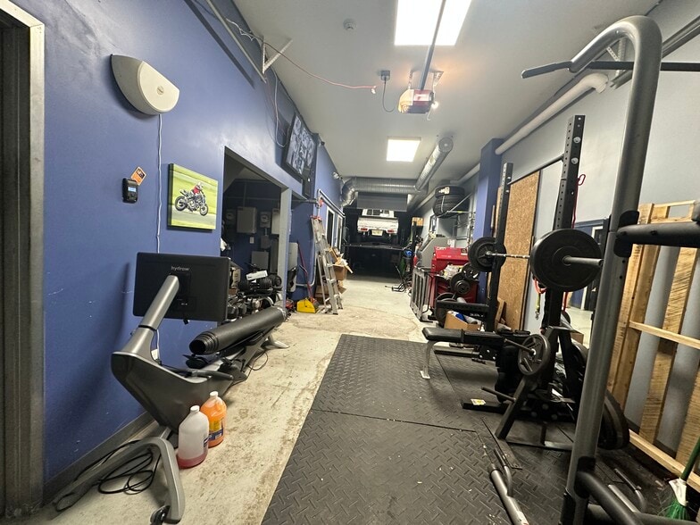 More Photos Of 116 Wright St, Newark Warehouse For Sale