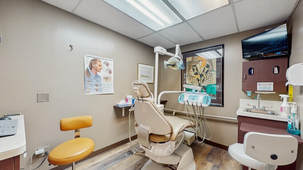 More Photos Of 2185 Lemoine Ave, Fort Lee Apartments For Sale