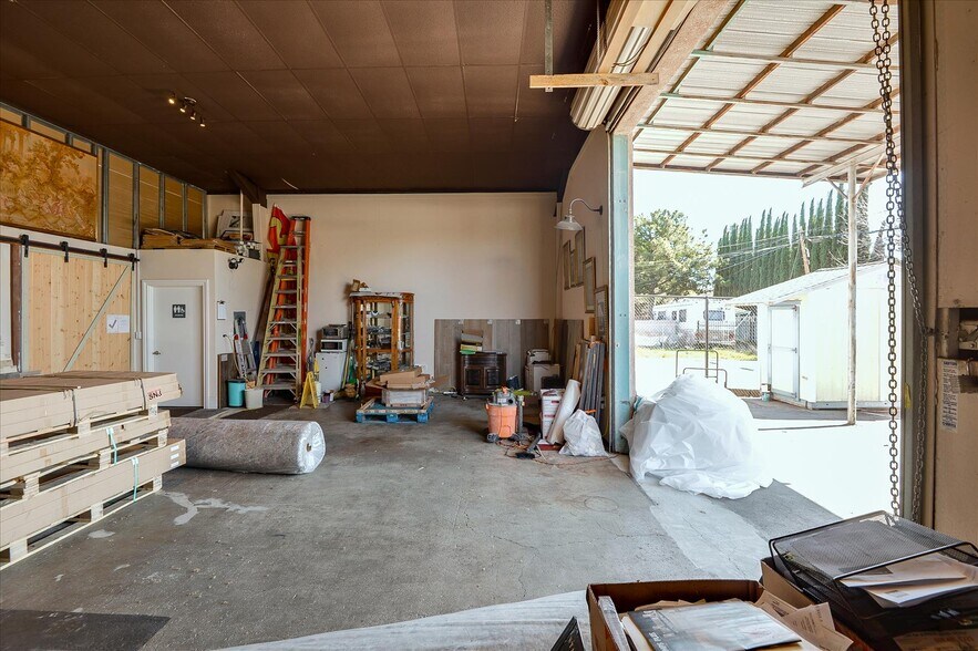 More Photos Of 950 E El Camino Real, Sunnyvale Freestanding For Lease