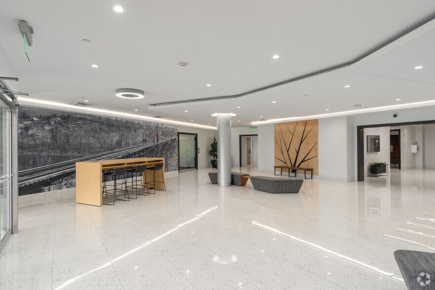 More Photos Of 7535 Windsor Dr, Allentown Office For Lease