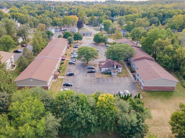 More Photos Of 604-620 E Grant Hwy, Marengo Apartments For Sale