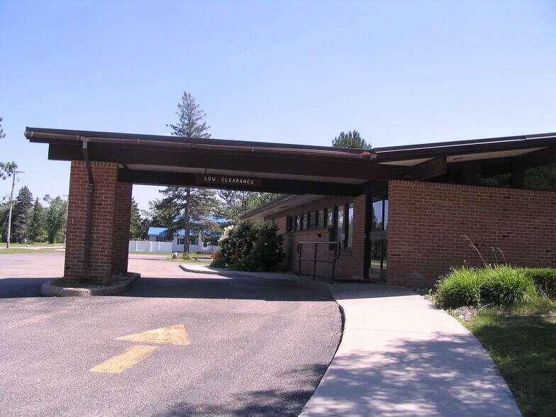 More Photos Of 1010 W North Down River Rd, Grayling Healthcare For Sale