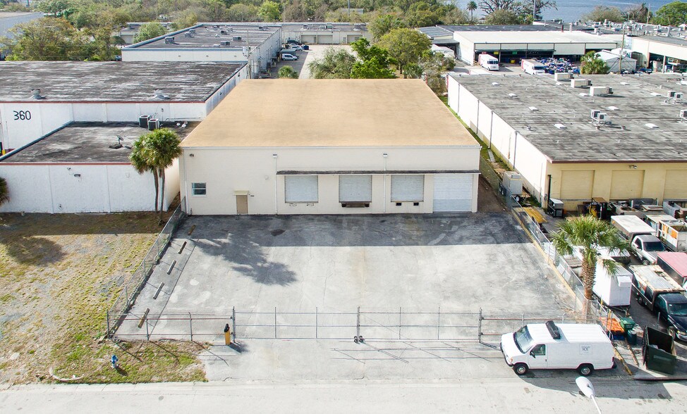 More Photos Of 380 27th St, Orlando Warehouse For Sale