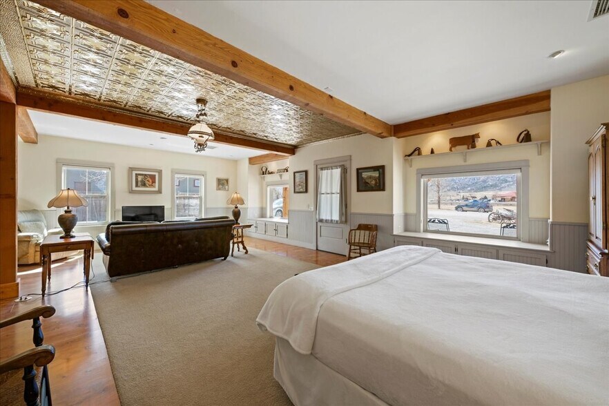 More Photos Of 400 Palomino Trl, Ridgway Office Residential For Sale