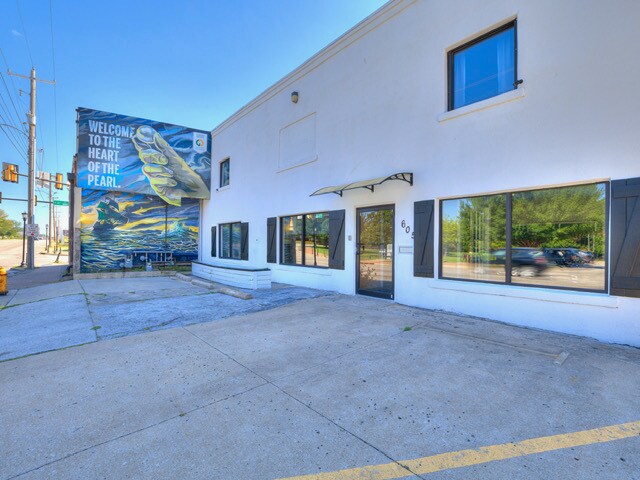Primary Photo Of 605 S Peoria Ave, Tulsa Storefront Retail Office For Lease