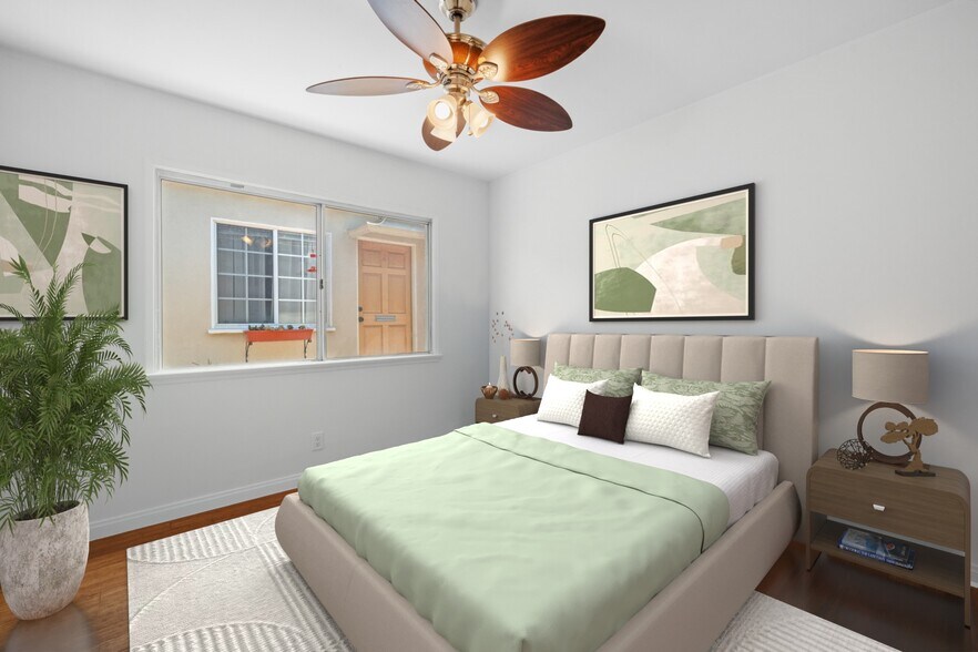 More Photos Of 1726 Abbot Kinney Blvd, Venice Apartments For Sale