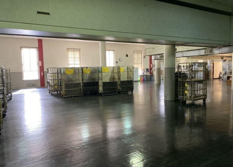 More Photos Of 59 N 5th St, Reading Post Office For Sale
