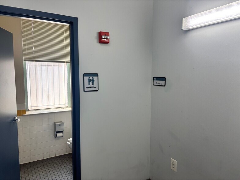More Photos Of 330 Hinsdale St, Brooklyn Multifamily For Sale