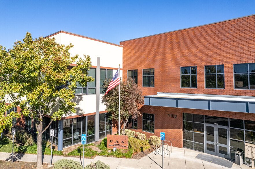 Primary Photo Of 1104 Corporate Way, Sacramento Coworking Space