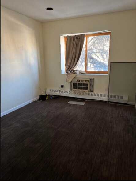 More Photos Of 11882 Metropolitan Ave, Kew Gardens Apartments For Lease