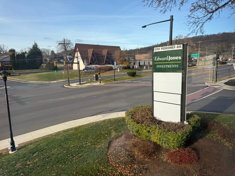 More Photos Of 3701 Perkiomen Ave, Reading Medical For Sale