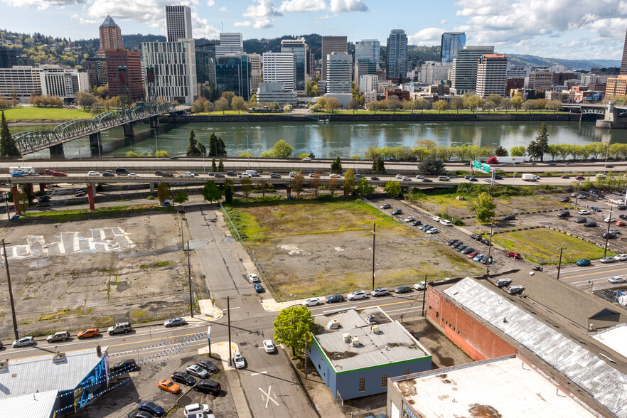 Primary Photo Of 55 SE Main St, Portland Warehouse For Lease