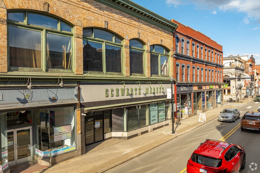 Primary Photo Of 1317 E Carson St, Pittsburgh General Retail For Sale