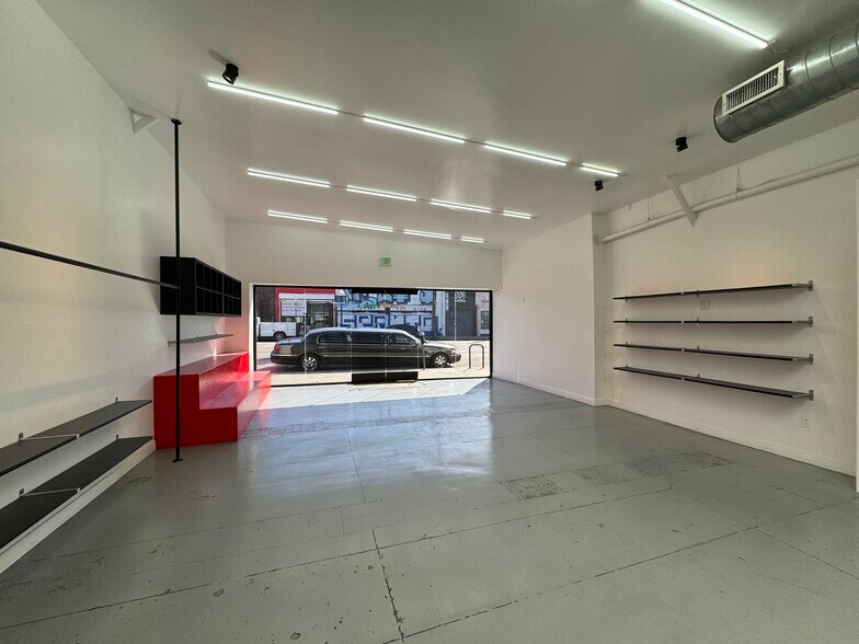 More Photos Of 455 N Fairfax Ave, Los Angeles Storefront For Lease