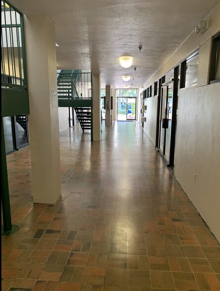 More Photos Of 499 E Central Pky, Altamonte Springs Medical For Lease