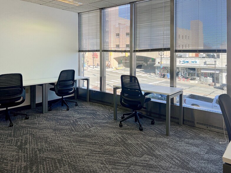 More Photos Of 650 Washington Rd, Pittsburgh Coworking Space