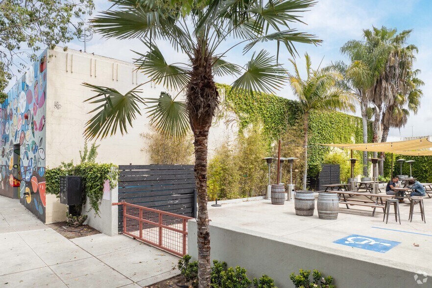 More Photos Of 132 Santa Barbara, Santa Barbara Warehouse For Sale