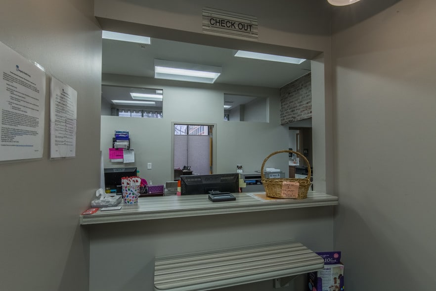 More Photos Of 2924 Main St, Buffalo Storefront Retail Office For Sale