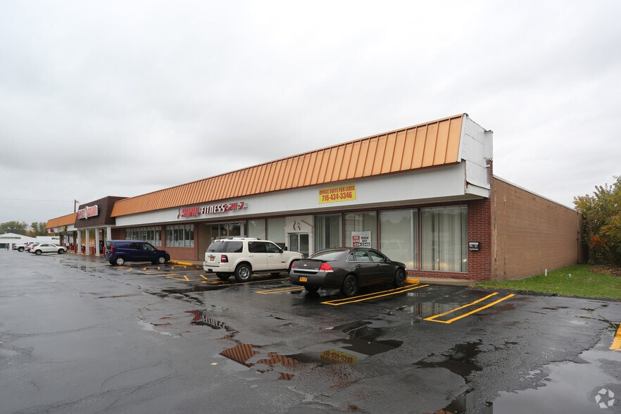 Primary Photo Of Rtes 104 @ Rtes. 104 & 78, Lockport Unknown For Lease