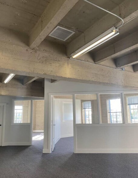 More Photos Of 500-502 University Ave, San Diego Loft Creative Space For Lease