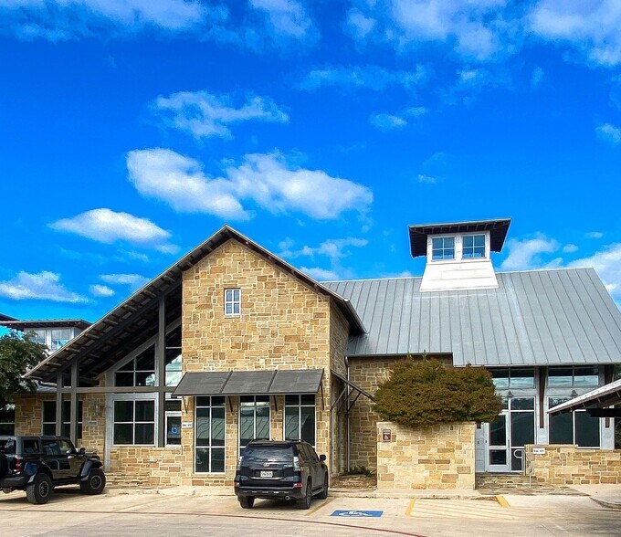 Primary Photo Of 16118 Via Shavano, San Antonio Loft Creative Space For Lease