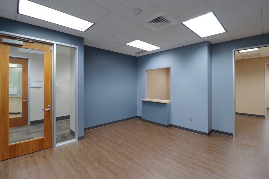 More Photos Of 3201 S Austin Ave, Georgetown Medical For Lease